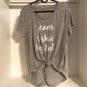 Jeans, T-shirt, Topknot Tee